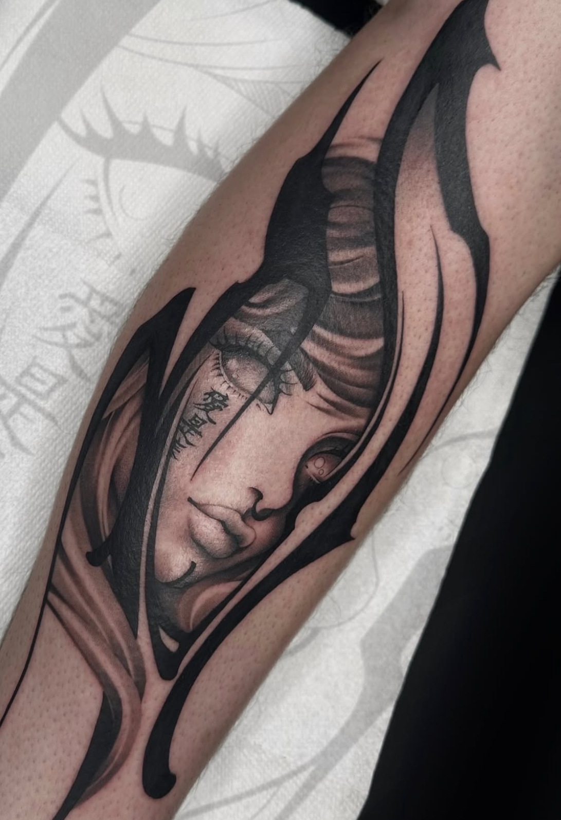 custom tattoo artwork of tattoo artist