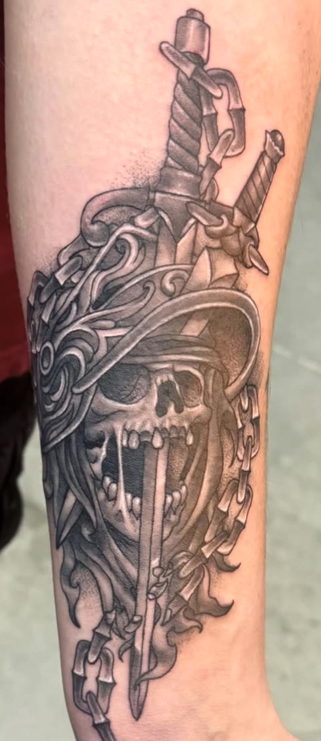 Become a Tattoo Artist in Des Moines Iowa