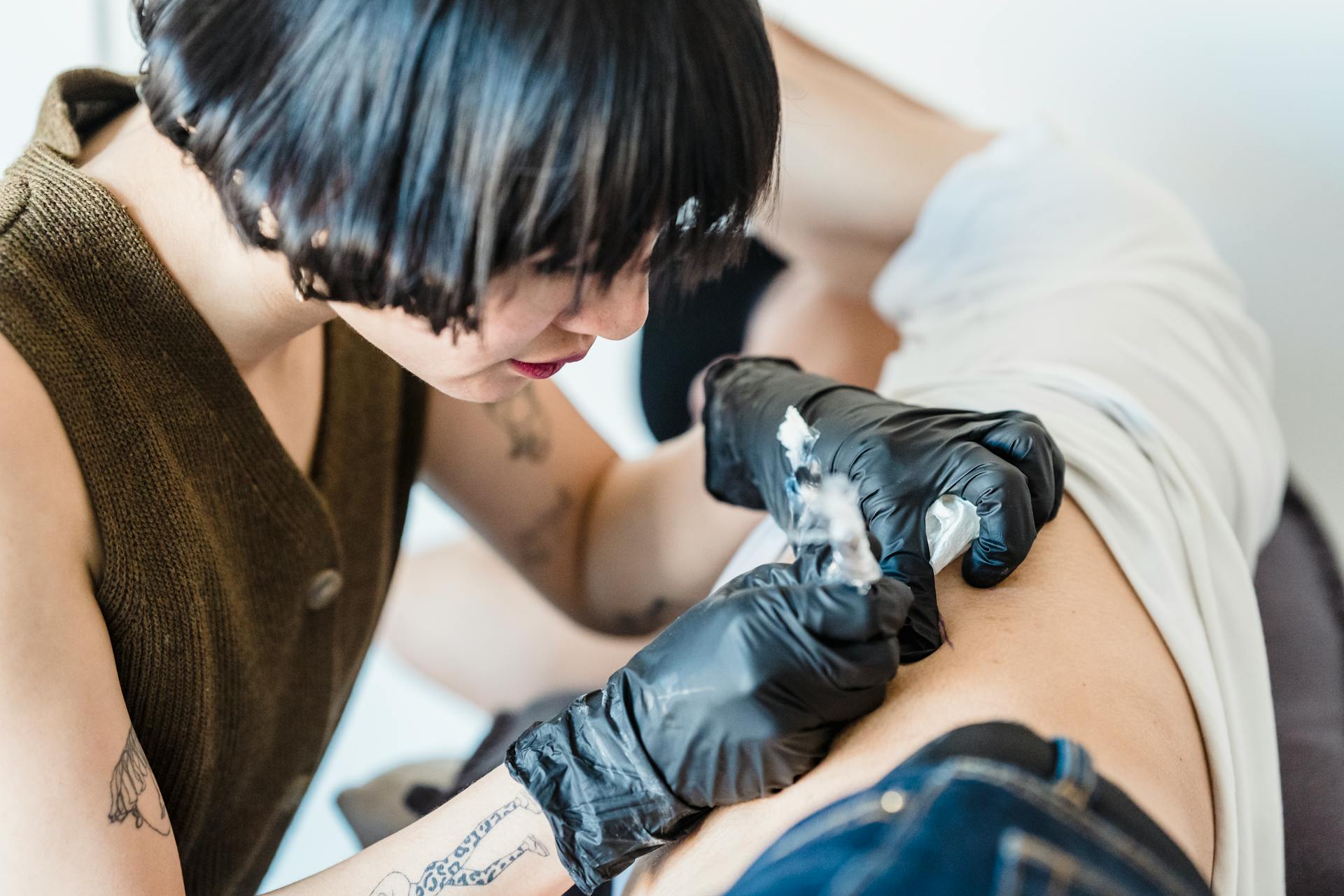 What Women Should Know Before Starting Their Tattoo Apprenticeship