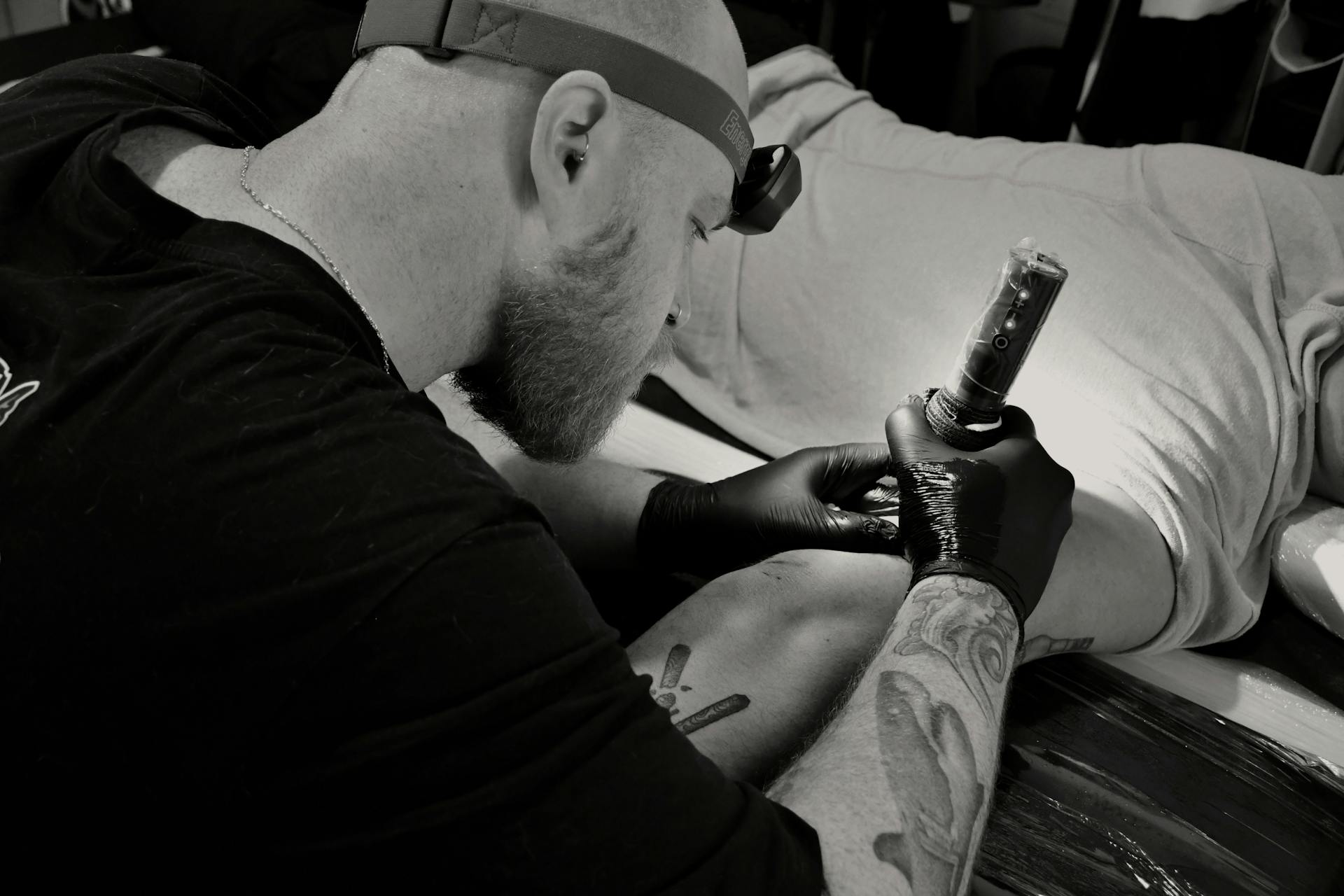 Leaving Tech for the Trade: Why 77,000 Displaced Workers are Turning to Professional Ink