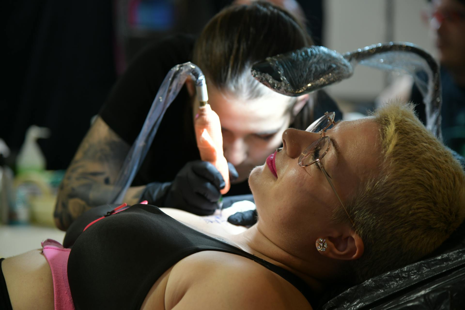 Is Tattooing Still a Male-Dominated Industry? What Aspiring Tattoo Artists Should Know