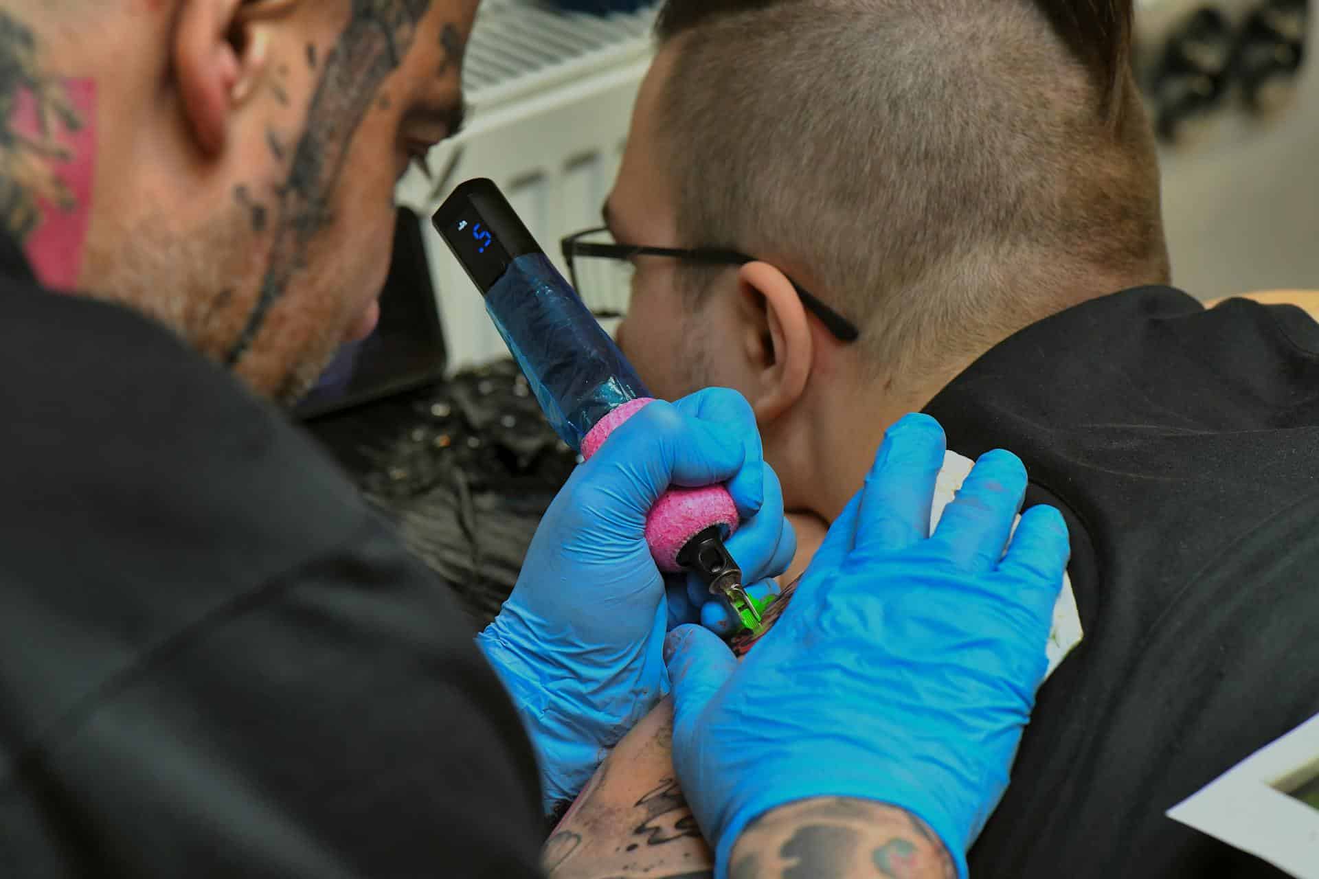 Why Summer Is the Best Season to Start Your Tattoo Apprenticeship